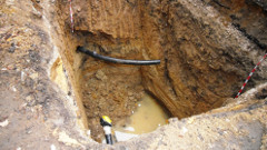 ГНБ прокол в лесопарке, Саранск, район автовокзала, приямок