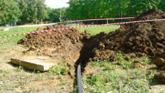 ГНБ прокол в лесопарке, Саранск, приямок